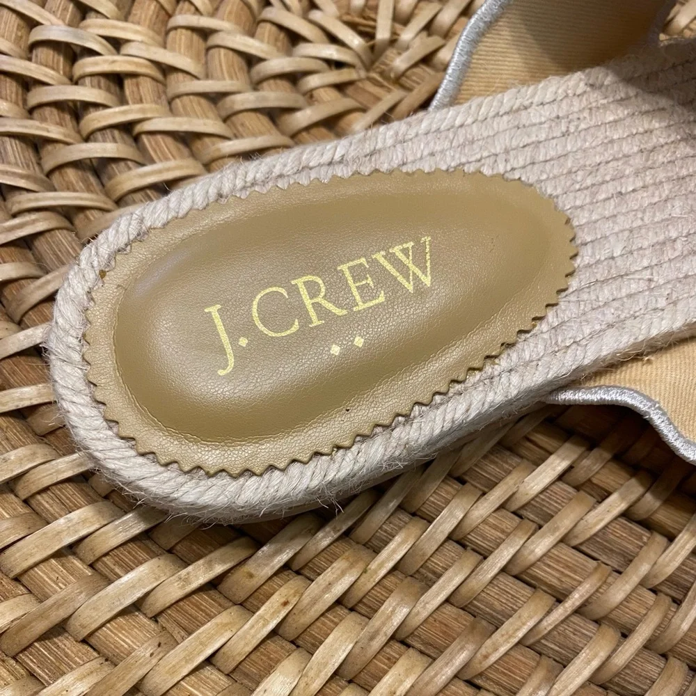 J. Crew women’s crew